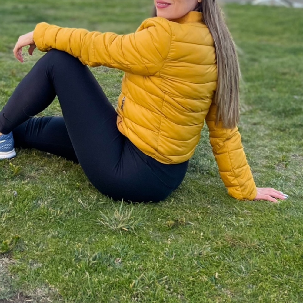 YELLOW PUFFER JACKET